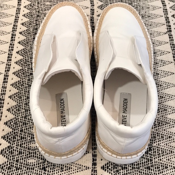 Steve Madden Slip on Shoes - Picture 3 of 5